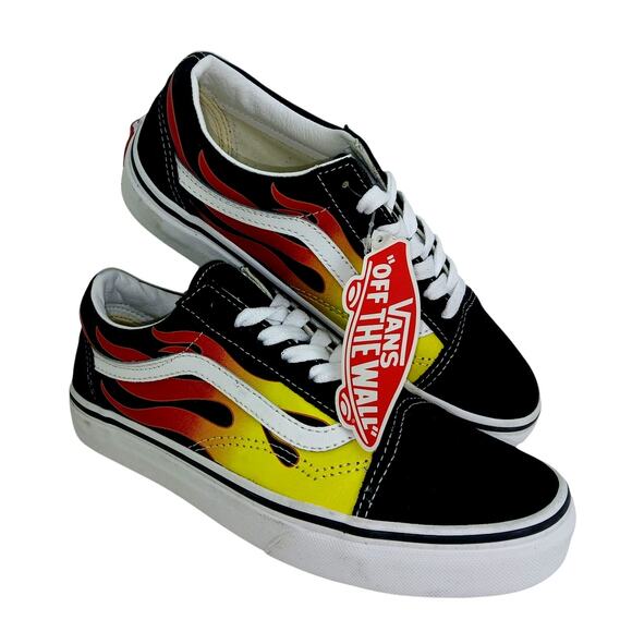 Vans Old Skool Boys New w/Tags Black with Flames Suede Sneakers - Size 4.5